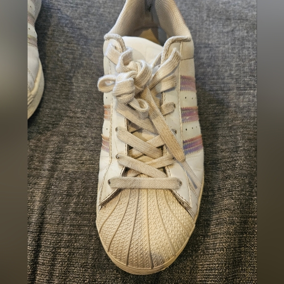 Adidas Superstar Shell-toe Sneakers - Picture 6 of 12